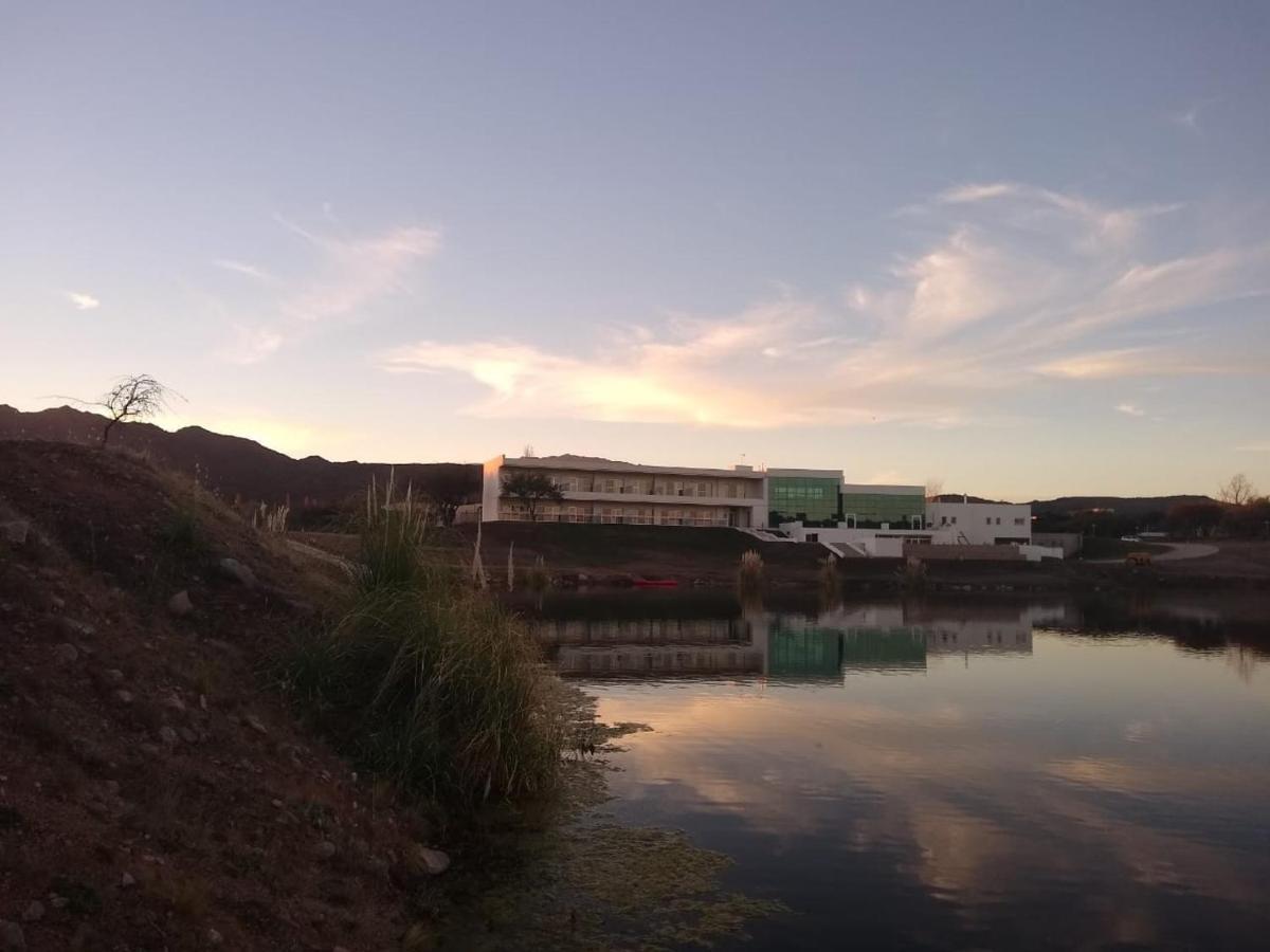 Hotel Cantera Respira Campo Potrero de los Funes Exterior photo